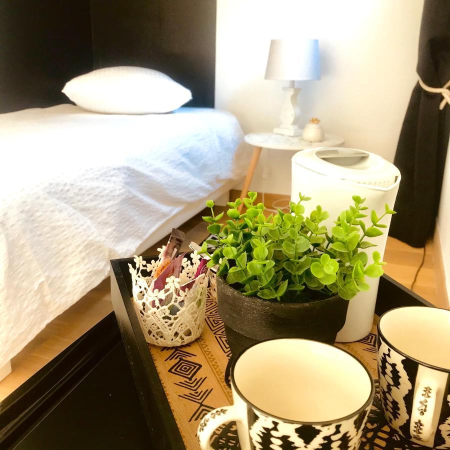 Bed and Breakfast Atelier des Vidaux à Saint-Aunes Extérieur photo